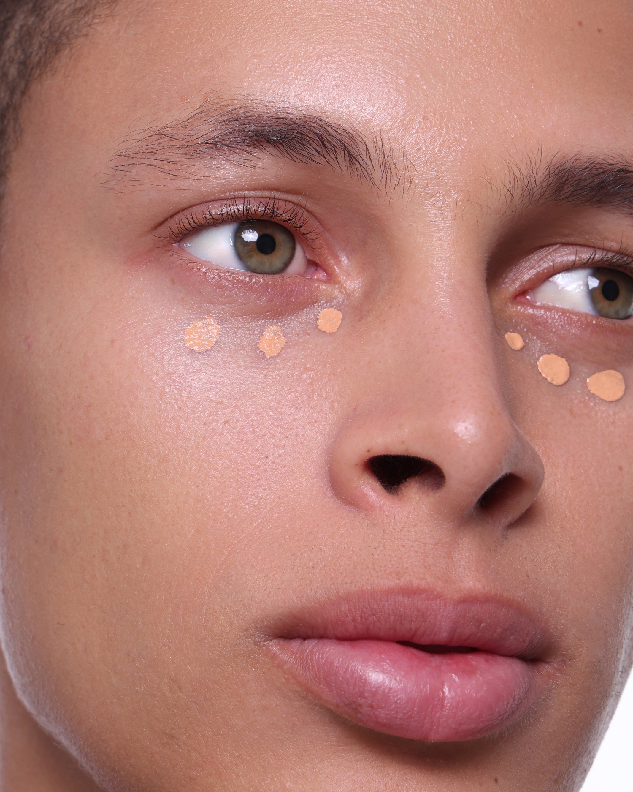 Under-Eye Brightening Fluid