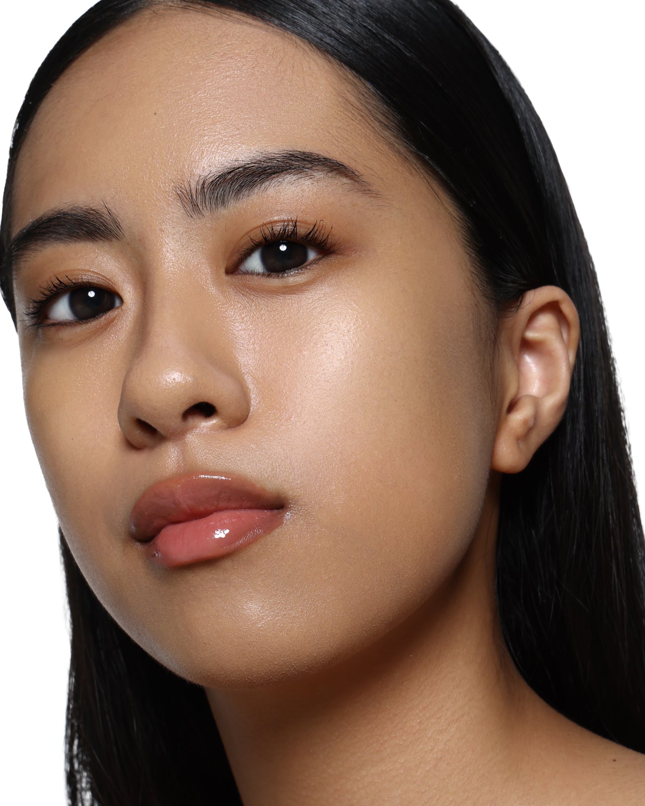 ACTIVE_SKIN_STICK_HAZEL_CAROUSEL-2_6cdc493b-1d42-46e0-a392-6c0b66630135.jpg