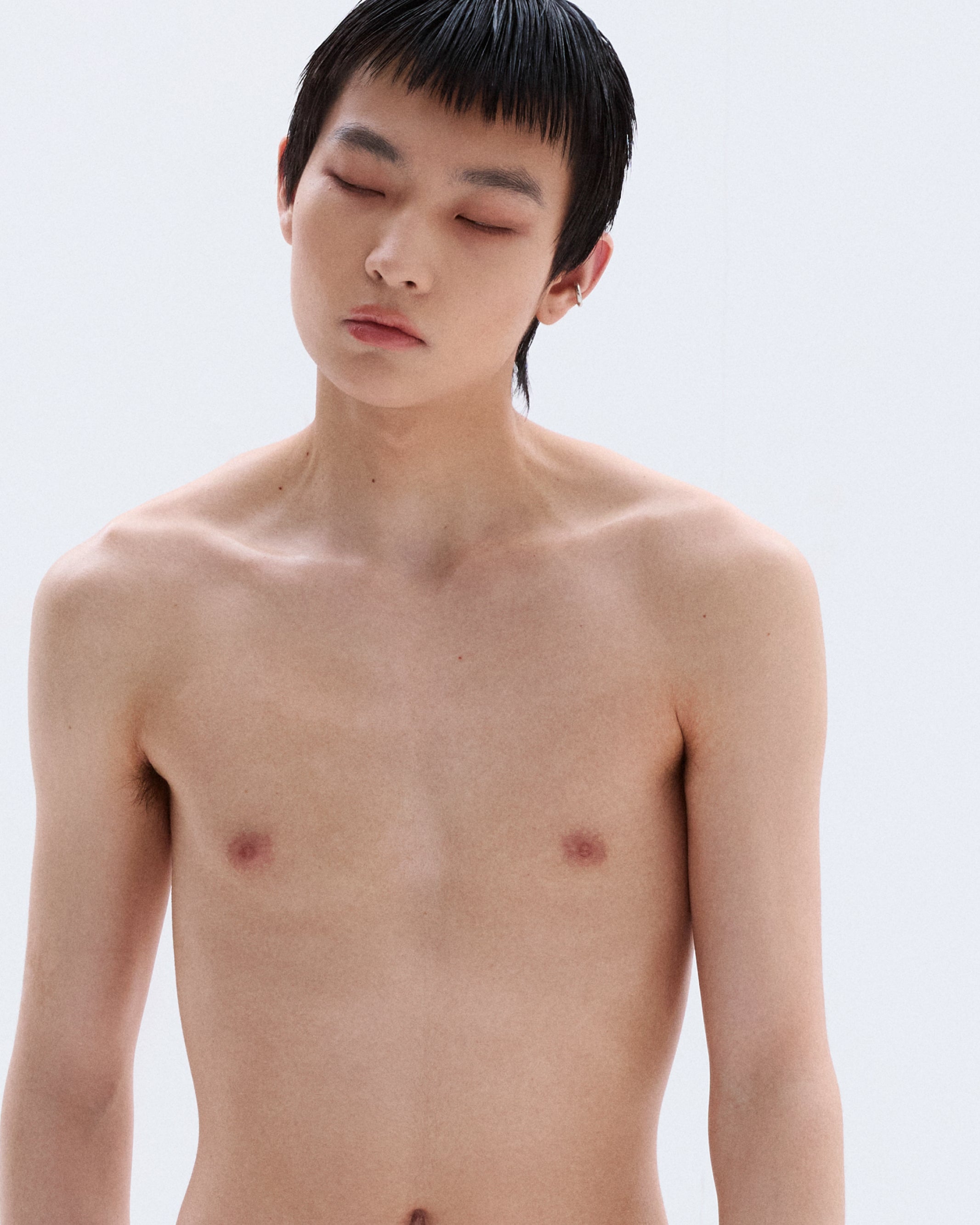 EAU_DE_PARFUM_551_15ML_CAROUSEL-6