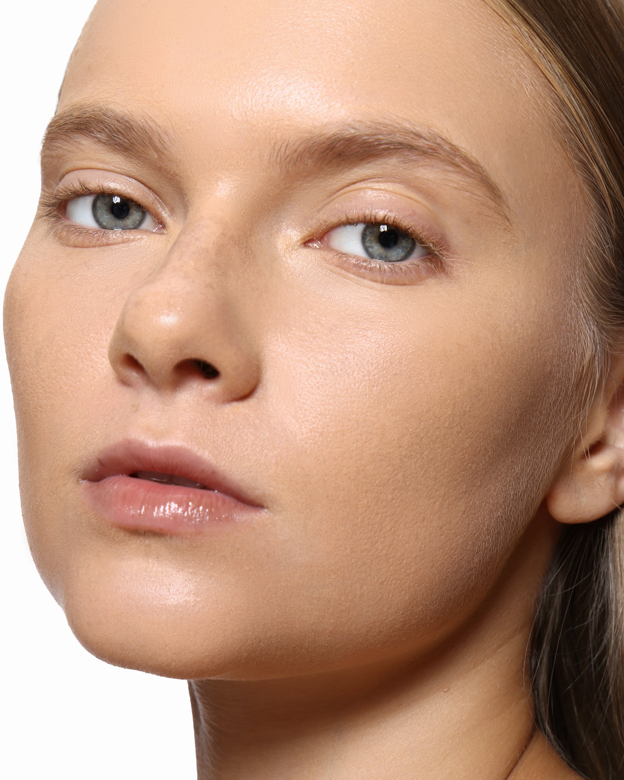 Fluid Skin Tint