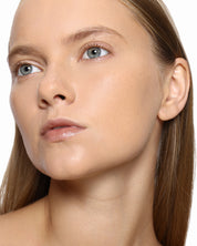 Fluid Skin Tint