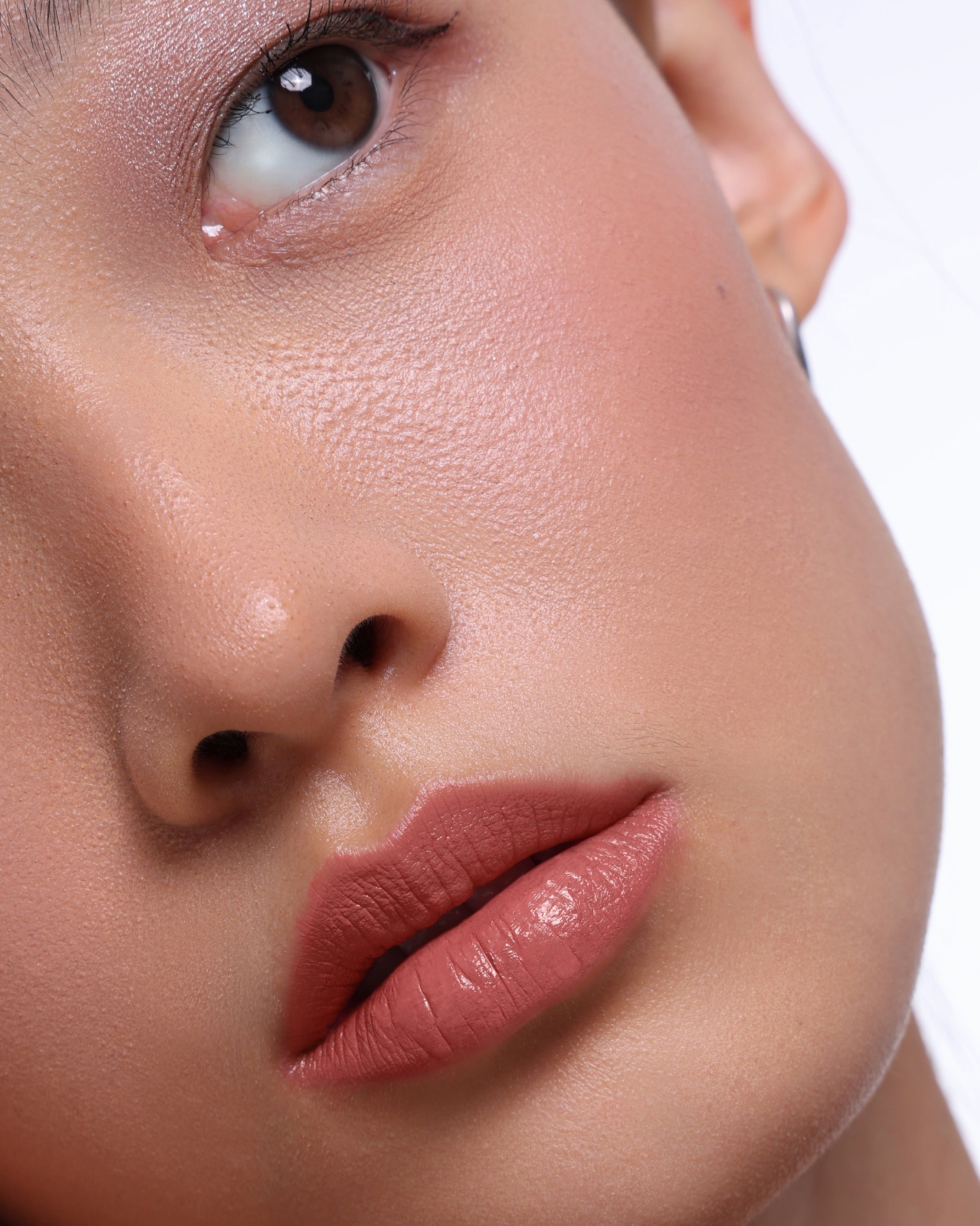 LIPBULLET_TRUESATIN_NUDITY-16.jpg
