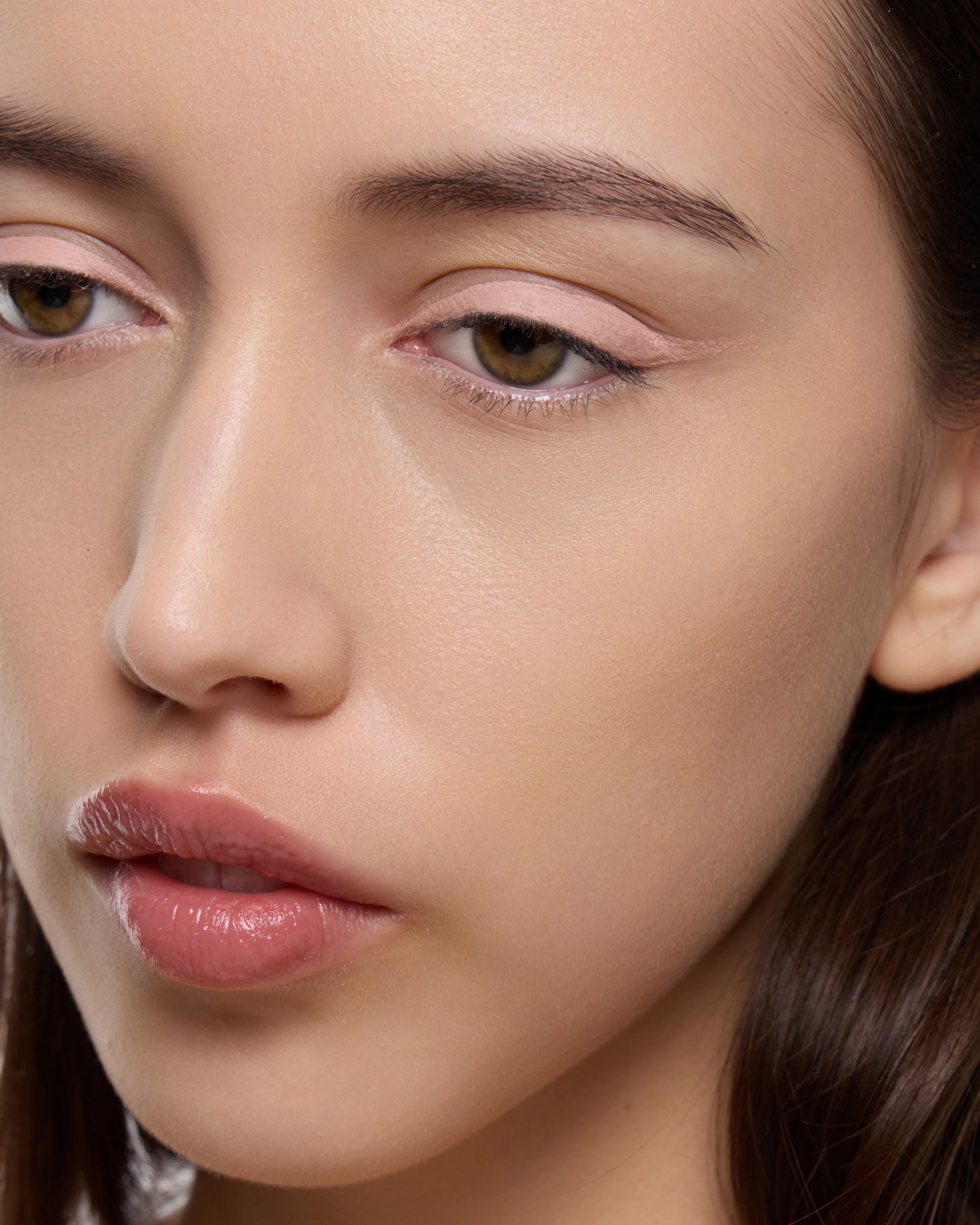 Issy x Slo Lopez Multiuse Liquid Paint