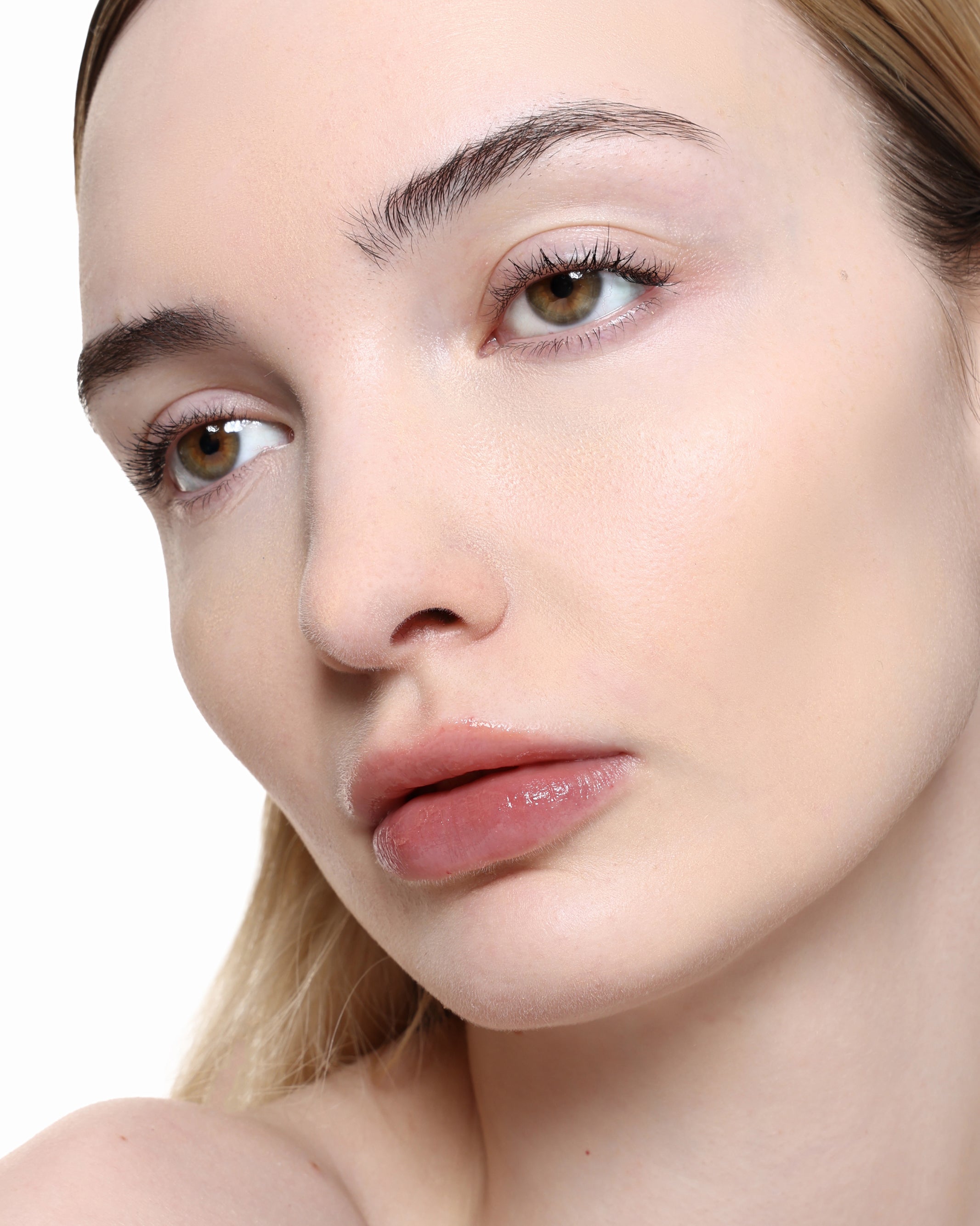 POWDER_SKIN_TINT-ECRU_CAROUSEL-2.jpg