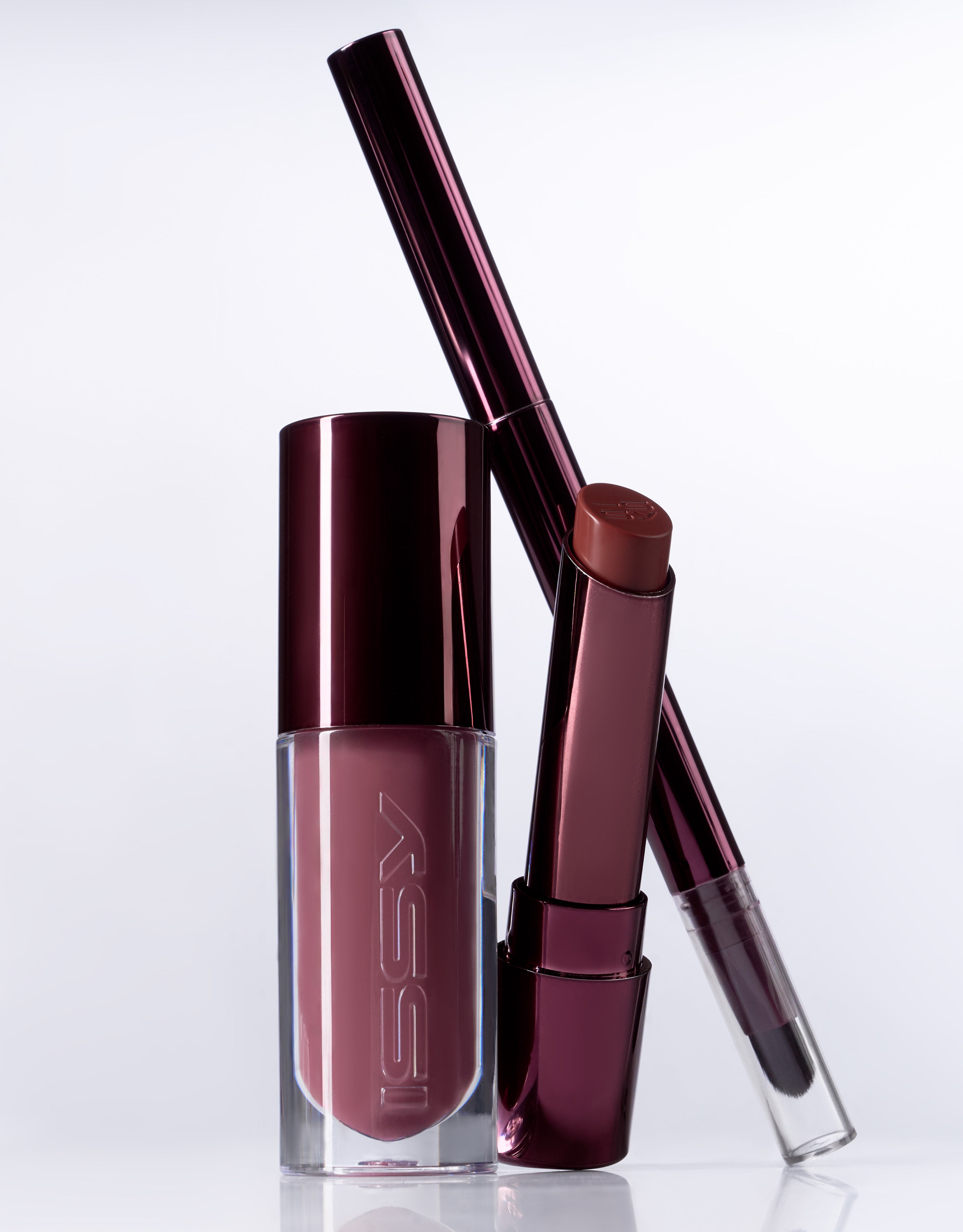 SINGLEPRODUCTPAGE_BABY_MONSTER_LIP_EDIT_FEATURES_PRODUCT.jpg
